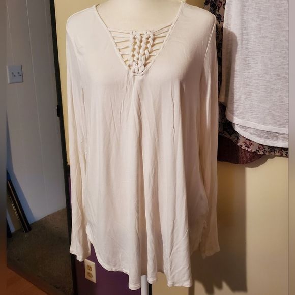 American Eagle Outfitters Cream Blouse Xl - Picture 1 of 7